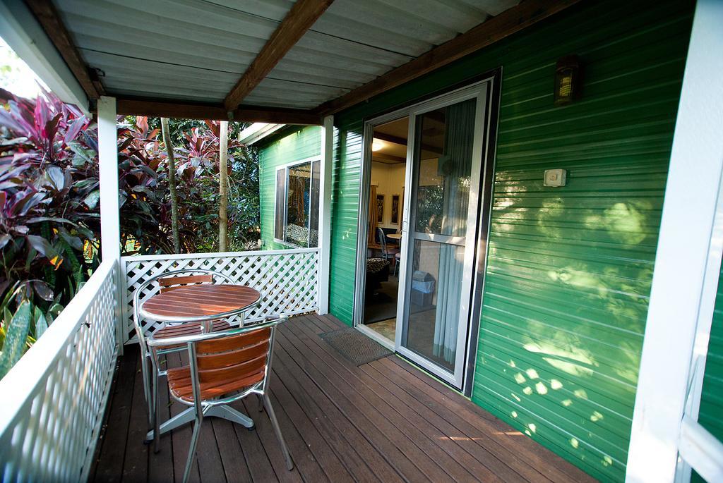 查姆胡观光园和小屋 Lake Eacham 客房 照片