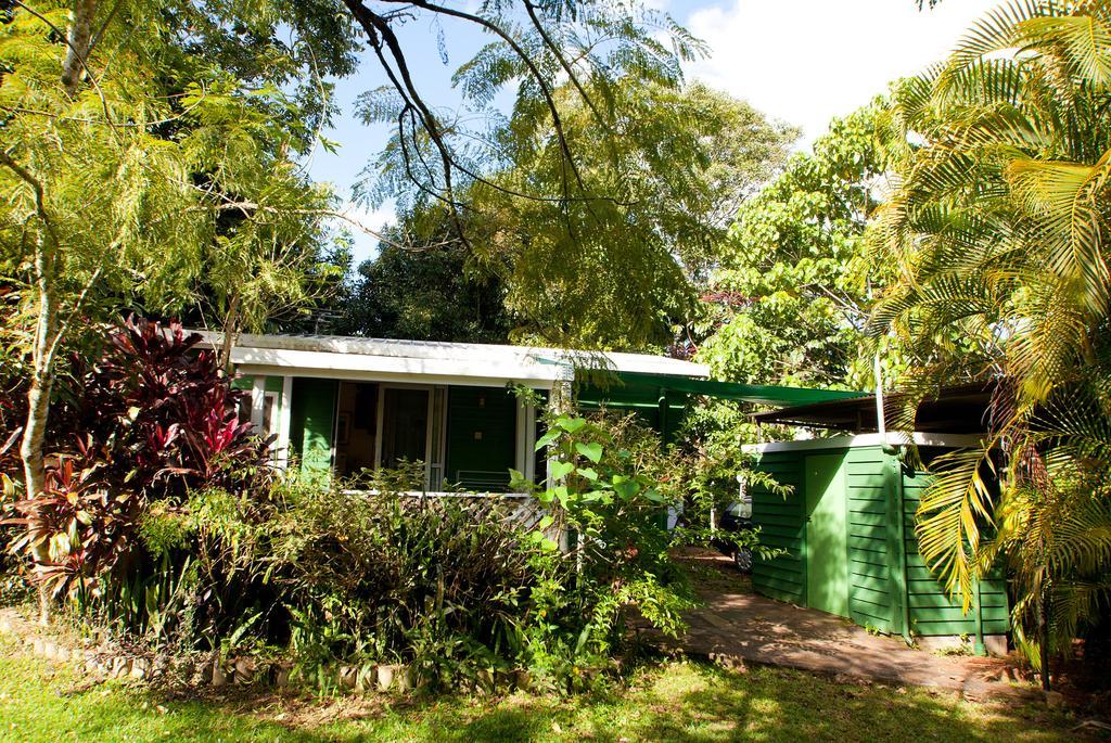 查姆胡观光园和小屋 Lake Eacham 客房 照片