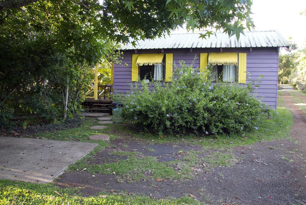 查姆胡观光园和小屋 Lake Eacham 外观 照片